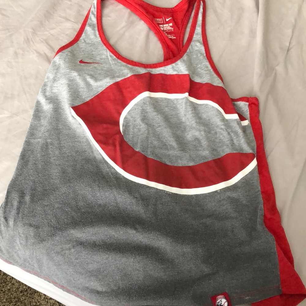 Cincinnati reds tank